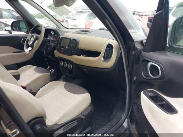 Photo 4 VIN: ZFBCFABH0EZ015124 - FIAT 500L 