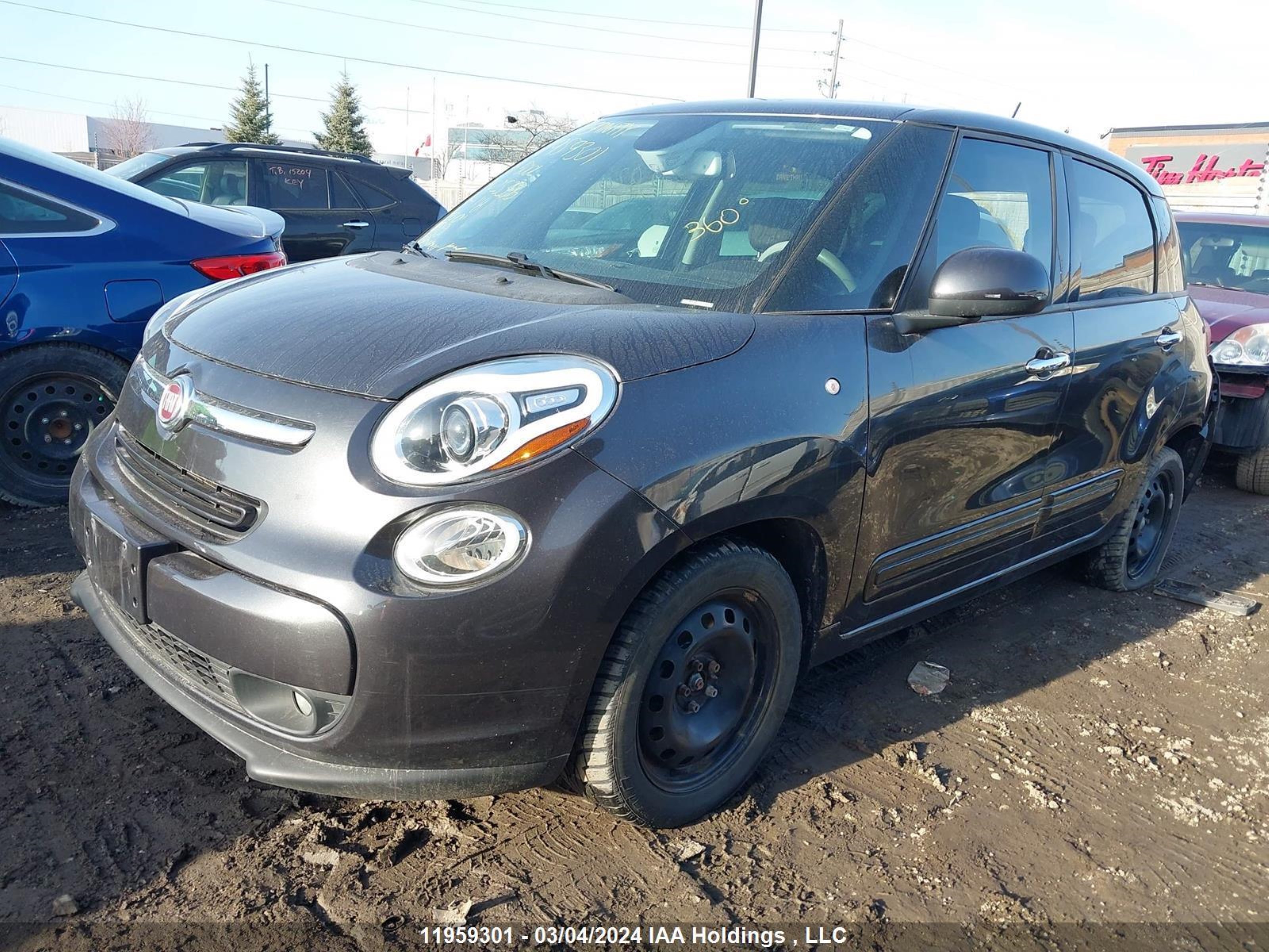 Photo 1 VIN: ZFBCFABH5EZ025356 - FIAT 500L 