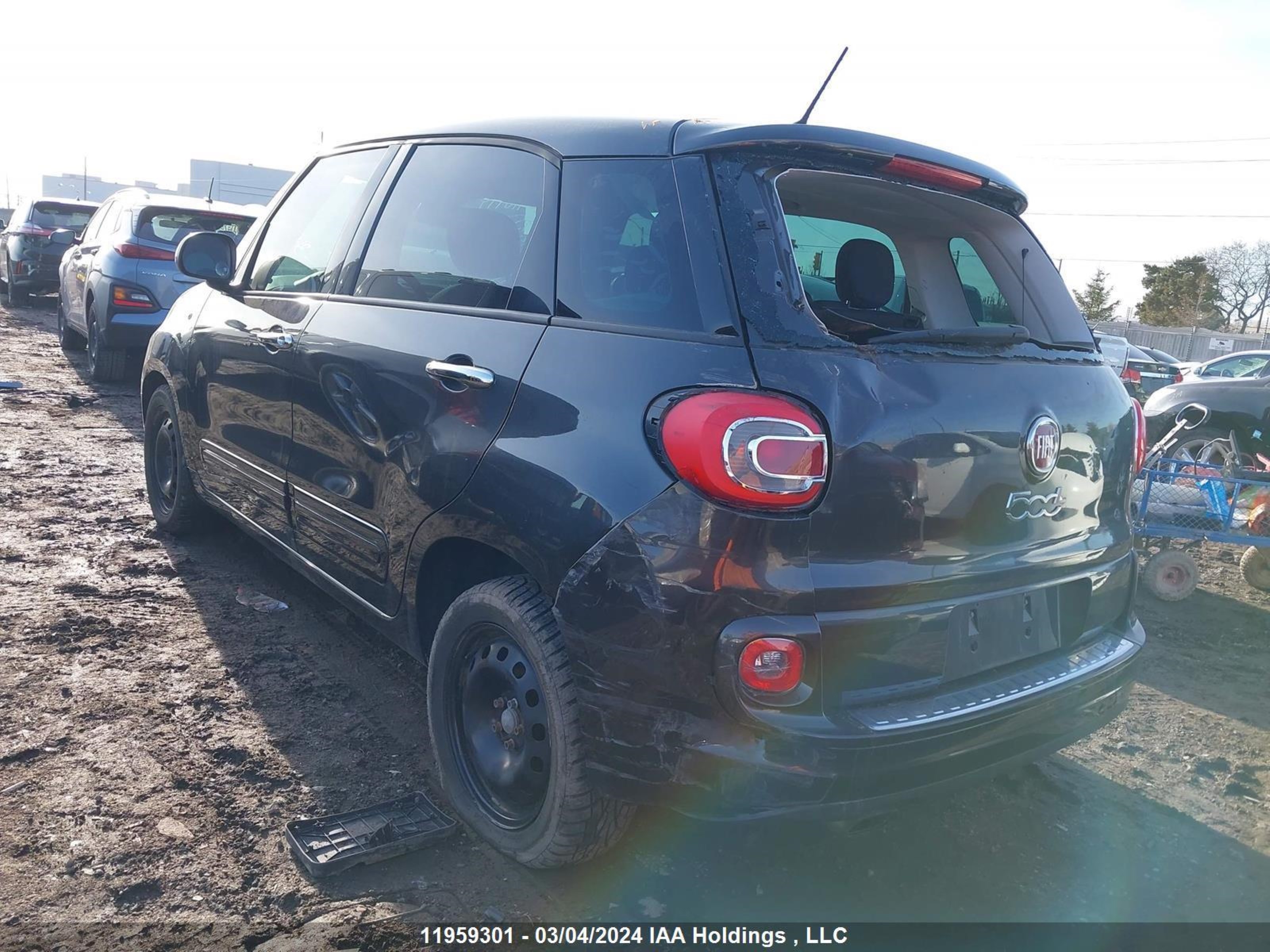 Photo 2 VIN: ZFBCFABH5EZ025356 - FIAT 500L 