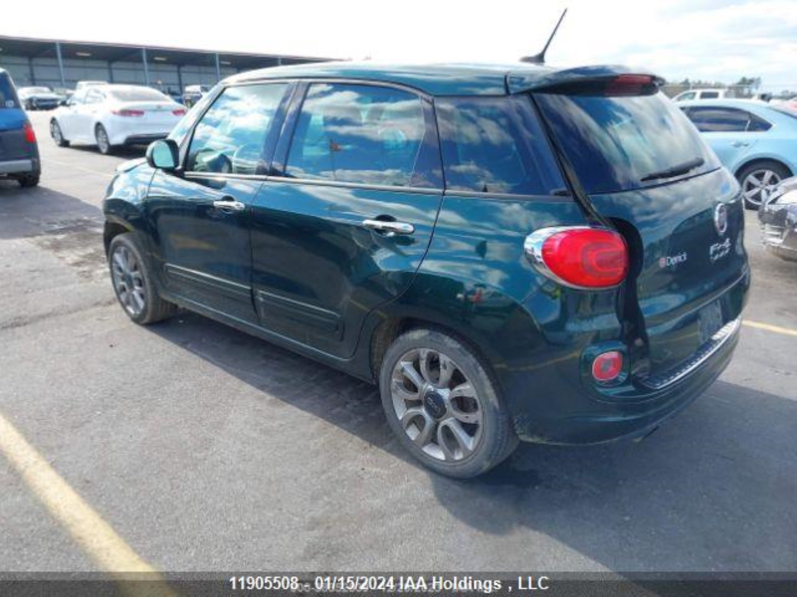 Photo 4 VIN: ZFBCFABH6EZ000269 - FIAT 500L 