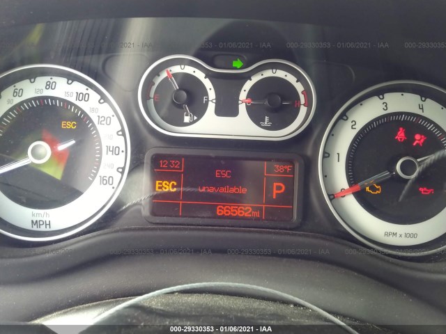 Photo 6 VIN: ZFBCFACH4FZ030631 - FIAT 500L 