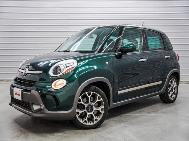 Photo 2 VIN: ZFBCFADH0EZ009899 - FIAT 500L 