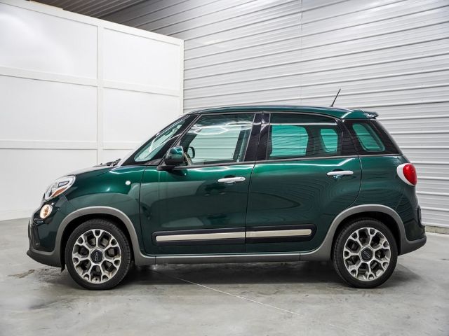 Photo 3 VIN: ZFBCFADH0EZ009899 - FIAT 500L 