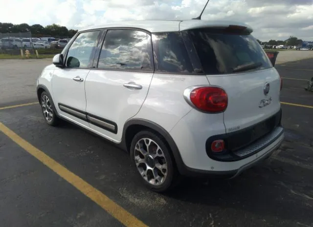 Photo 2 VIN: ZFBCFADH0EZ010065 - FIAT 500L 