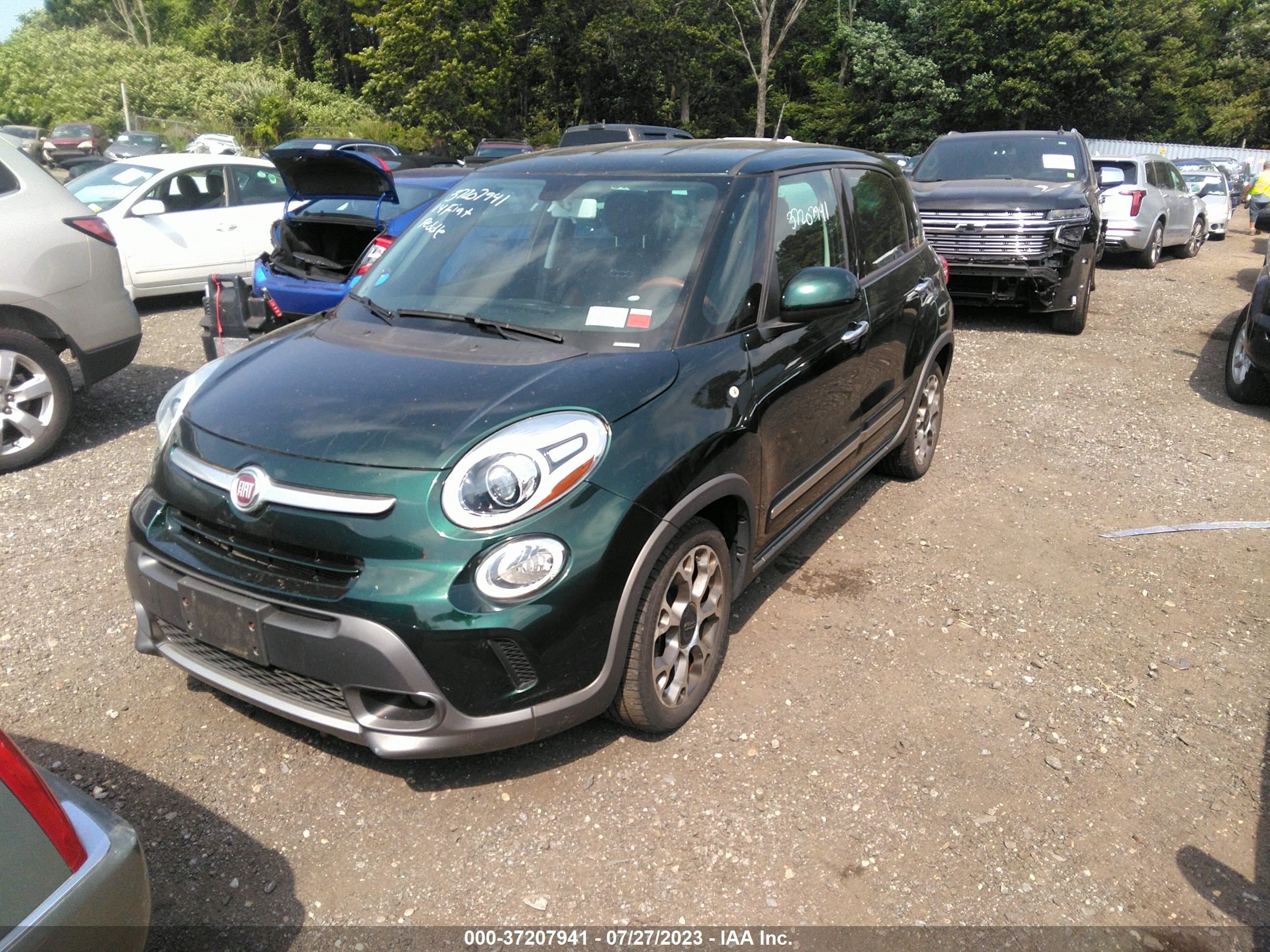 Photo 1 VIN: ZFBCFADH0EZ011443 - FIAT 500L 