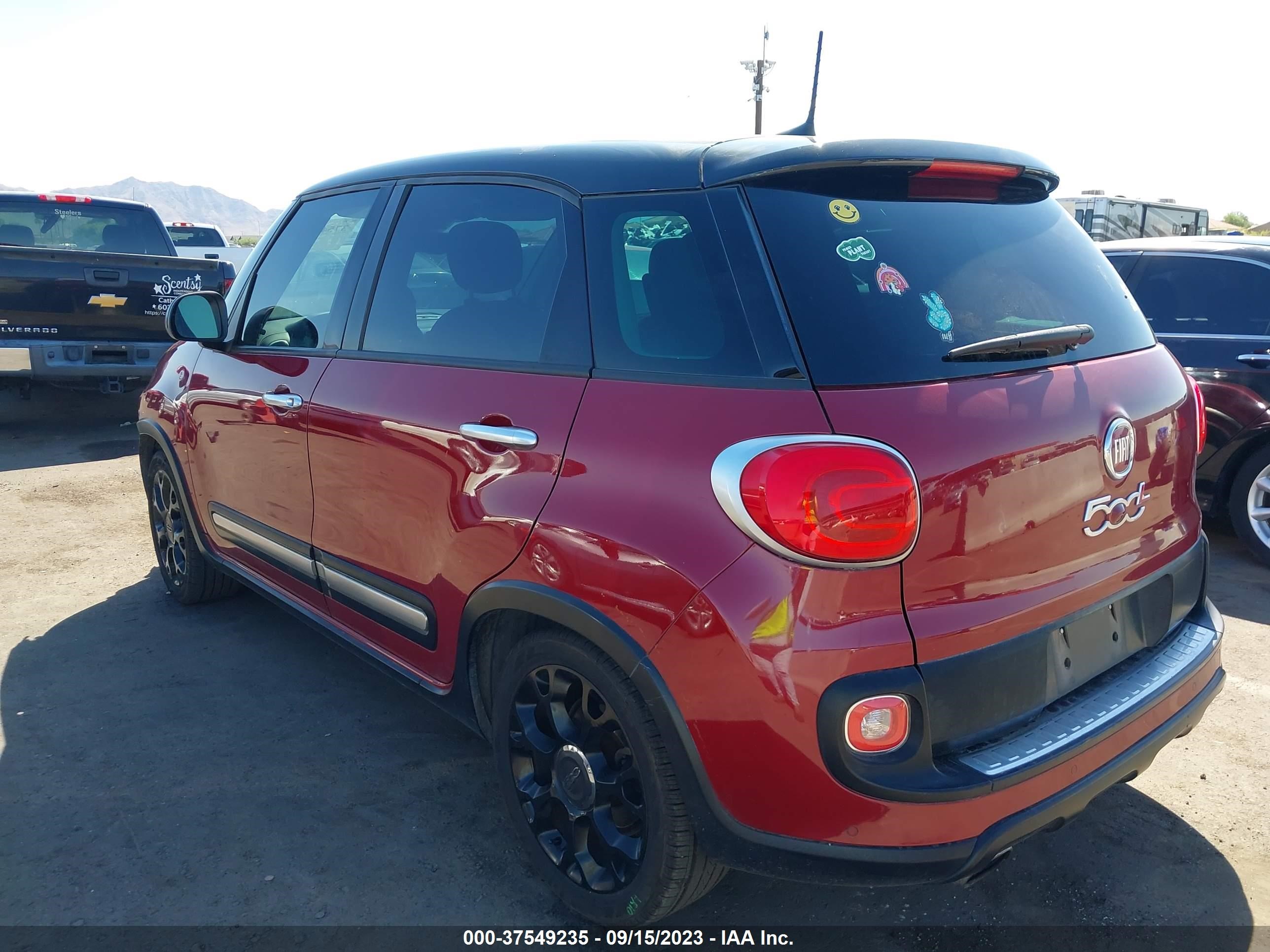 Photo 2 VIN: ZFBCFADH0HZ039649 - FIAT 500L 