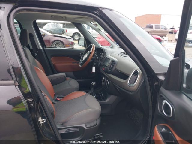 Photo 4 VIN: ZFBCFADH1EZ007188 - FIAT 500L 