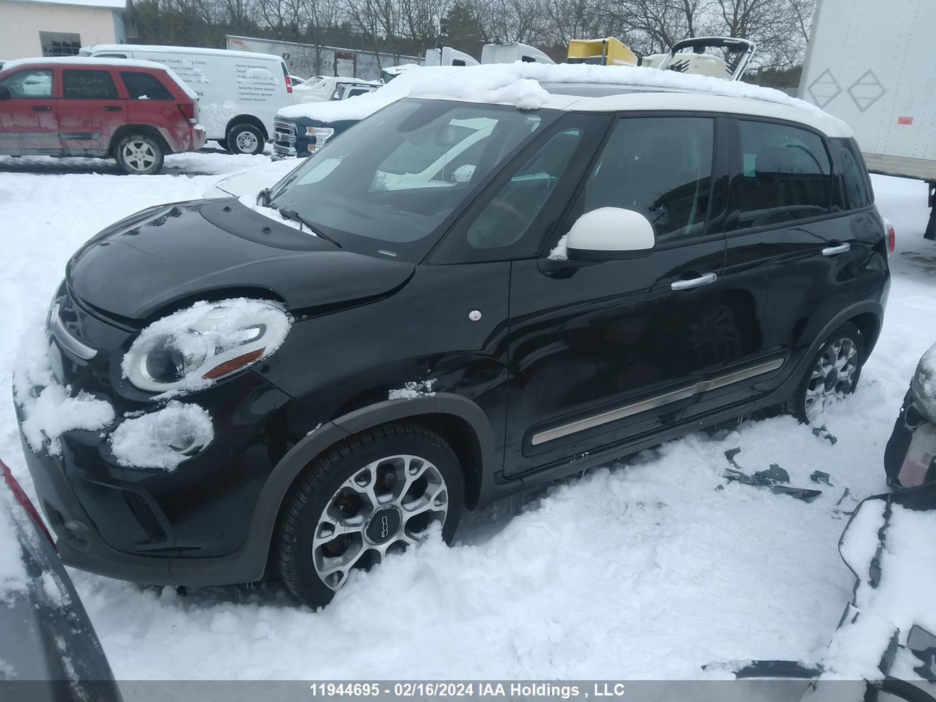 Photo 1 VIN: ZFBCFADH1EZ024489 - FIAT 500L 