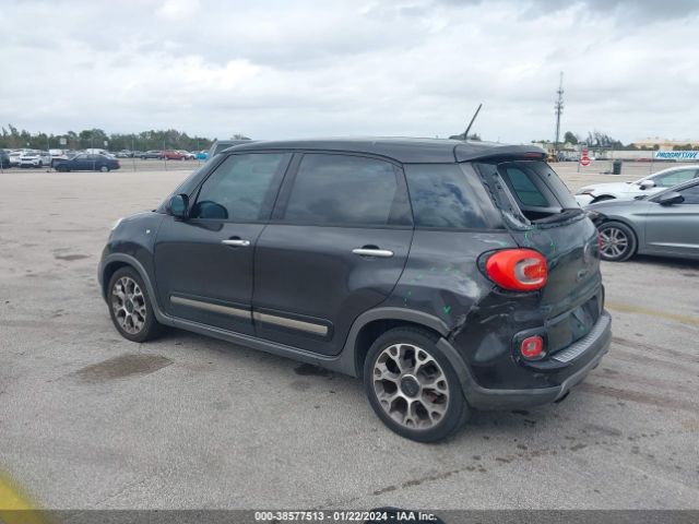 Photo 2 VIN: ZFBCFADH2EZ019463 - FIAT 500L 