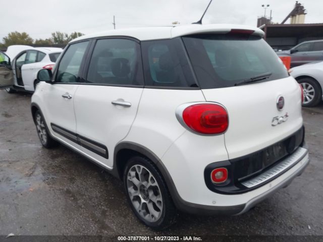 Photo 2 VIN: ZFBCFADH2EZ020984 - FIAT 500L 