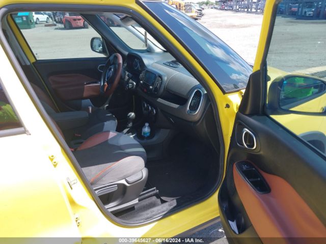 Photo 4 VIN: ZFBCFADH3EZ016944 - FIAT 500L 