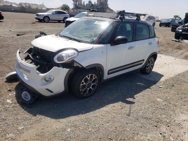 Photo 1 VIN: ZFBCFADH3EZ019729 - FIAT 500L TREKK 