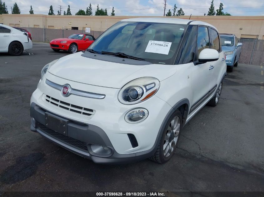 Photo 1 VIN: ZFBCFADH3EZ029368 - FIAT 500L 