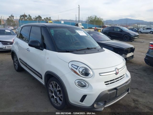 Photo 0 VIN: ZFBCFADH4EZ005757 - FIAT 500L 