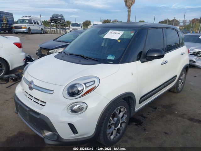 Photo 1 VIN: ZFBCFADH4EZ005757 - FIAT 500L 