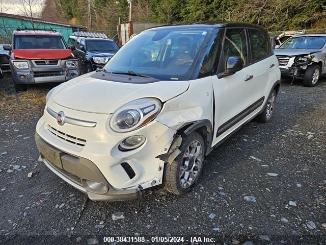 Photo 1 VIN: ZFBCFADH4EZ012238 - FIAT 500L 