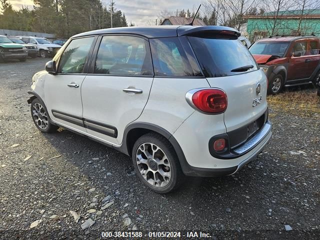 Photo 2 VIN: ZFBCFADH4EZ012238 - FIAT 500L 