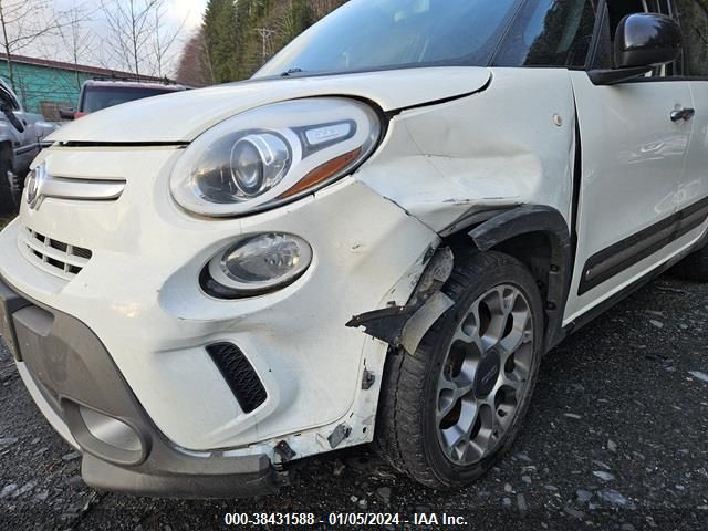 Photo 5 VIN: ZFBCFADH4EZ012238 - FIAT 500L 