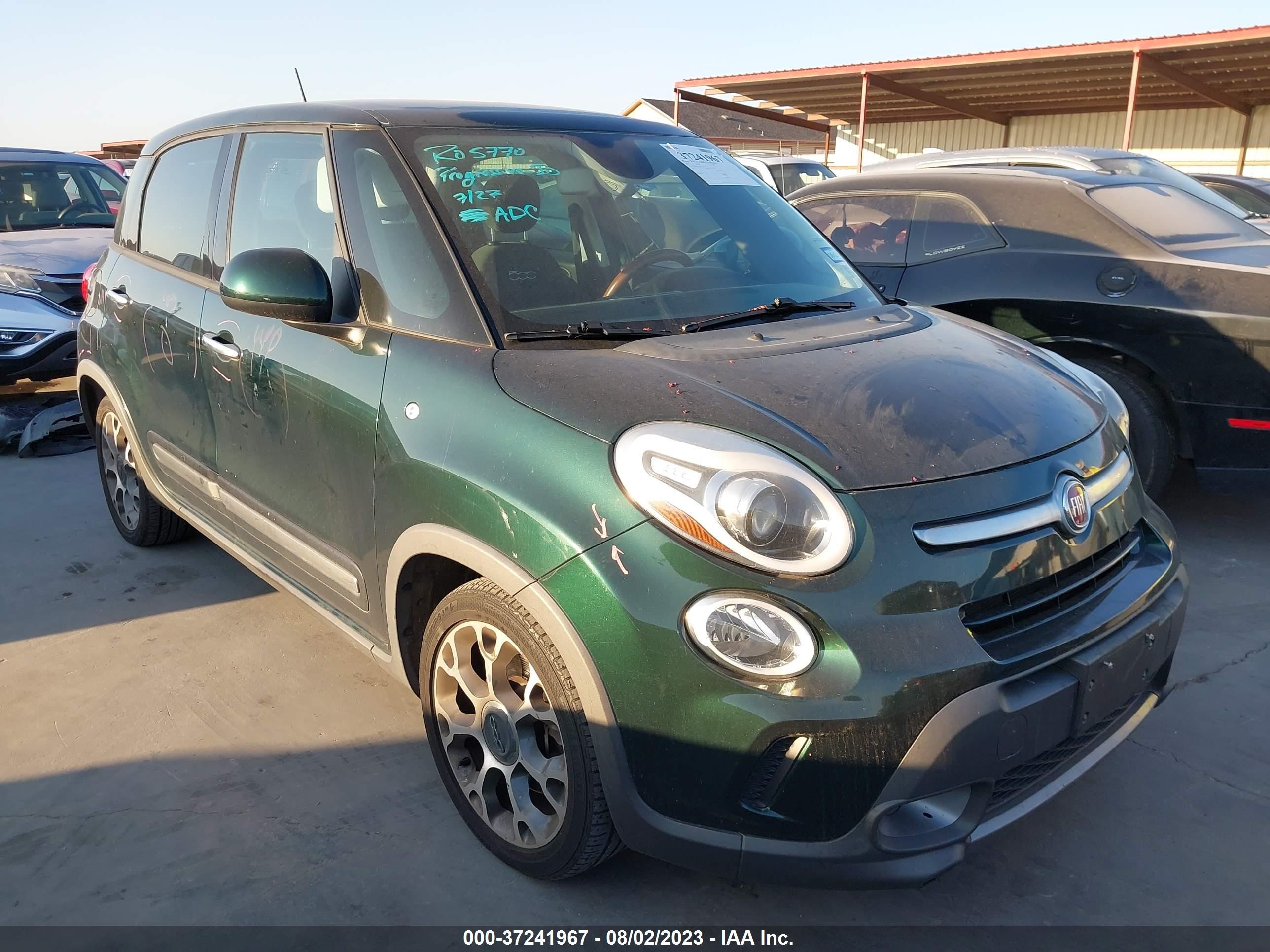 Photo 0 VIN: ZFBCFADH4EZ017715 - FIAT 500L 