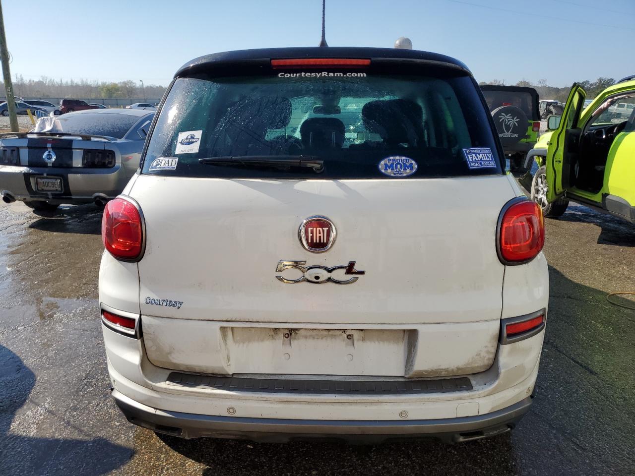 Photo 5 VIN: ZFBCFADH4JZ040499 - FIAT 500 