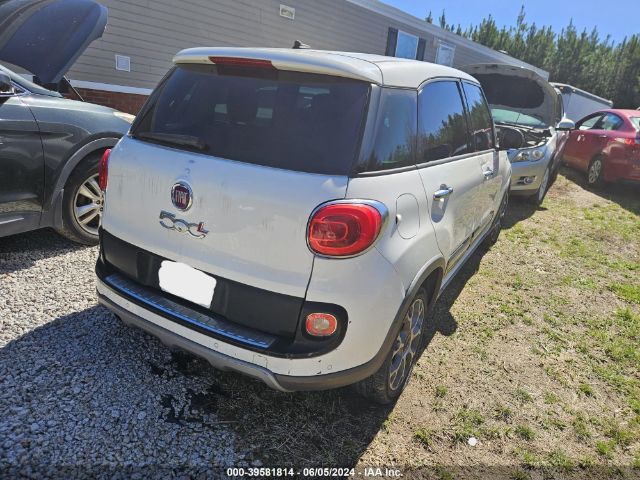 Photo 3 VIN: ZFBCFADH6EZ007977 - FIAT 500L 