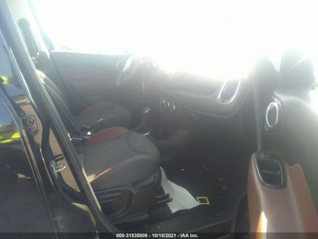 Photo 4 VIN: ZFBCFADH6EZ008157 - FIAT 500L 