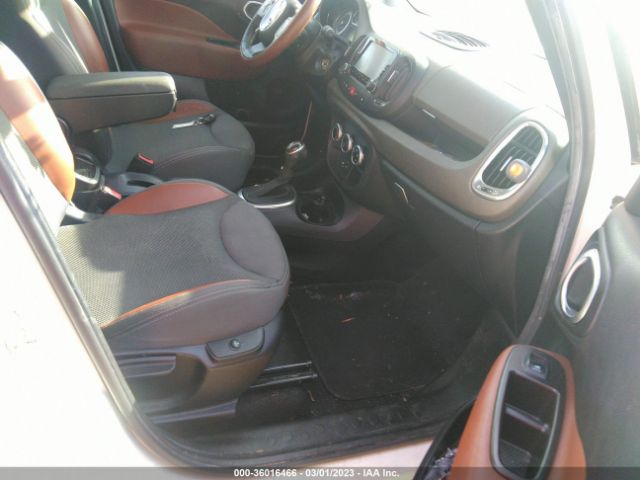 Photo 4 VIN: ZFBCFADH6EZ010989 - FIAT 500L 