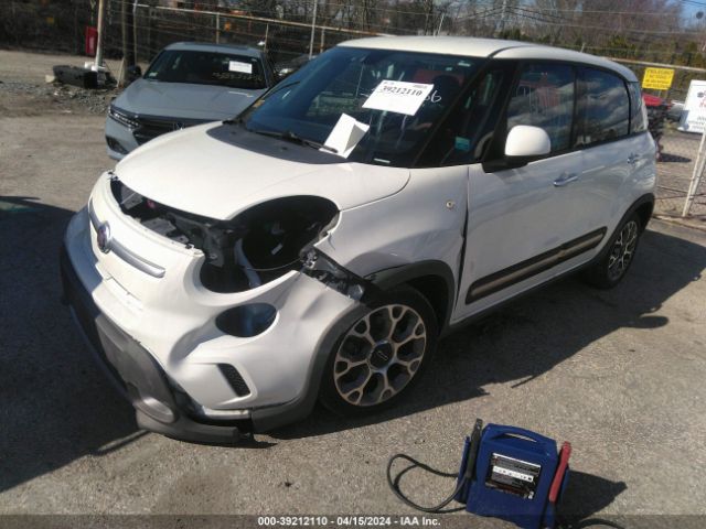 Photo 1 VIN: ZFBCFADH6EZ010989 - FIAT 500L 