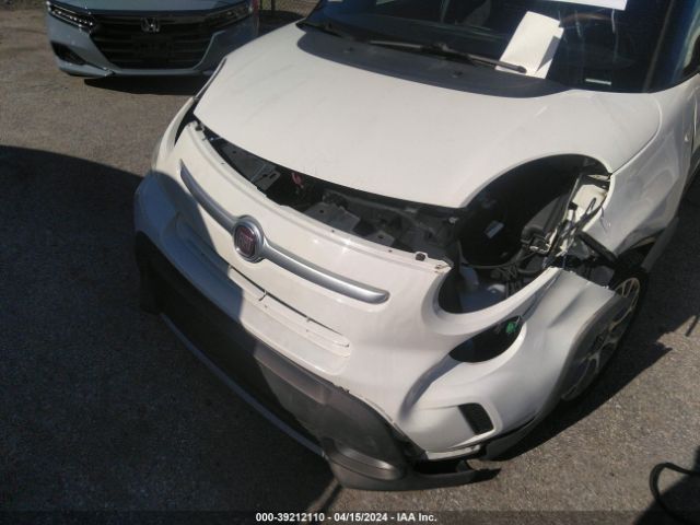 Photo 5 VIN: ZFBCFADH6EZ010989 - FIAT 500L 