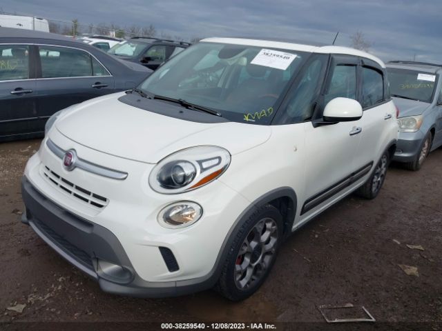 Photo 1 VIN: ZFBCFADH6EZ011639 - FIAT 500L 