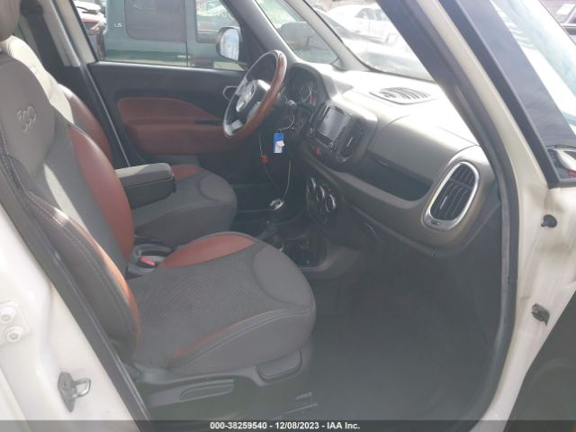 Photo 4 VIN: ZFBCFADH6EZ011639 - FIAT 500L 