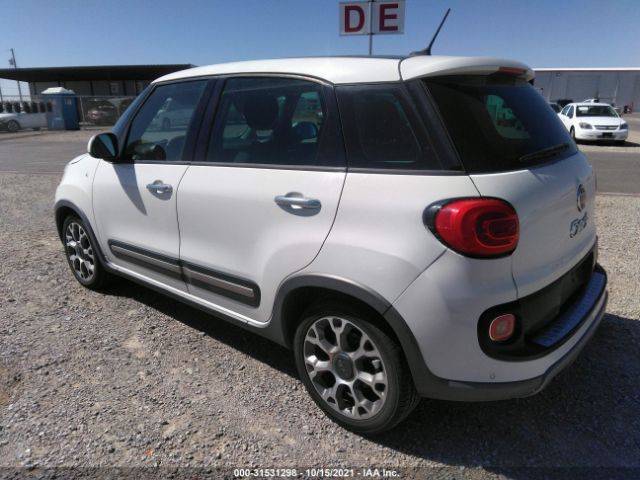 Photo 2 VIN: ZFBCFADH6EZ011835 - FIAT 500L 