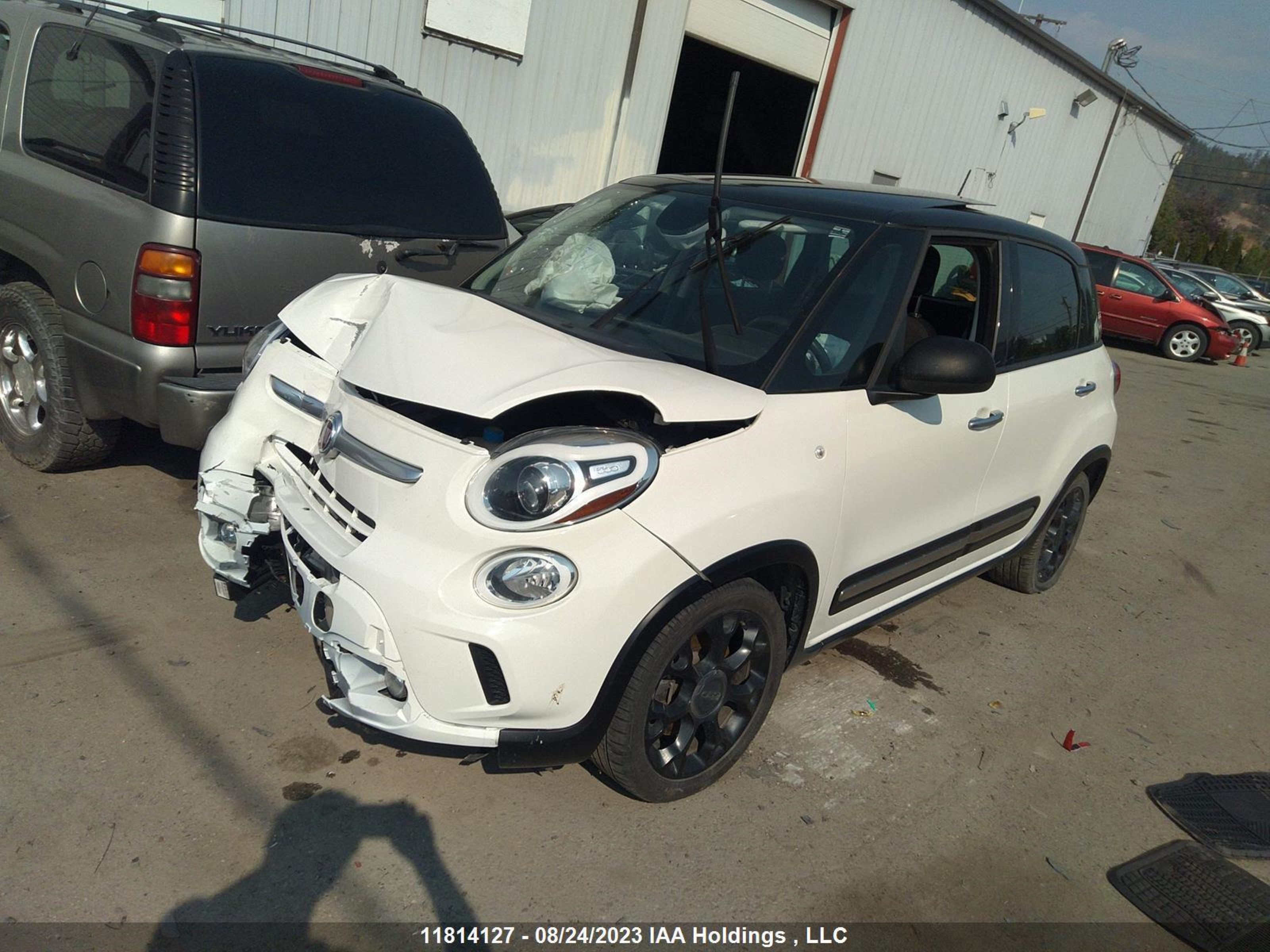 Photo 1 VIN: ZFBCFADH6FZ034419 - FIAT 500L 