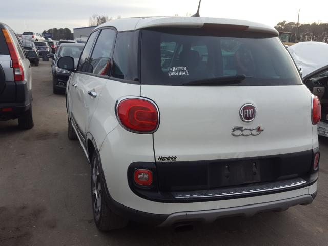 Photo 2 VIN: ZFBCFADH6HZ039672 - FIAT 500L 