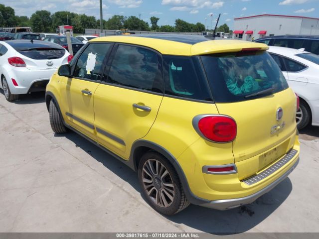 Photo 2 VIN: ZFBCFADH6JZ040570 - FIAT 500L 