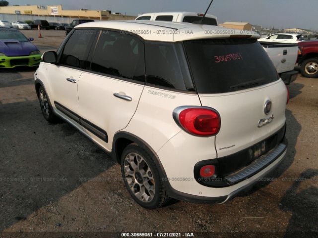 Photo 2 VIN: ZFBCFADH7EZ008653 - FIAT 500L 