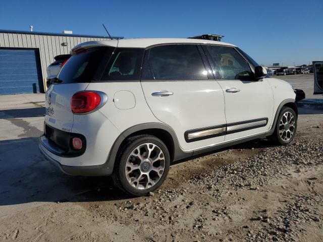 Photo 2 VIN: ZFBCFADH7EZ015974 - FIAT 500L TREKK 