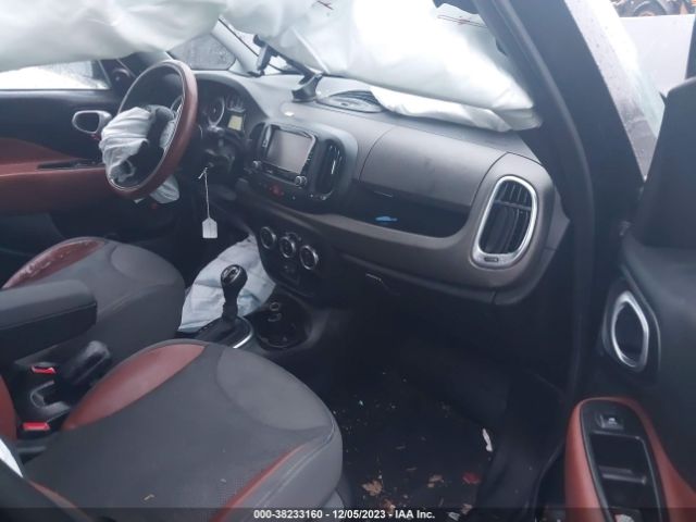 Photo 4 VIN: ZFBCFADH7EZ019328 - FIAT 500L 