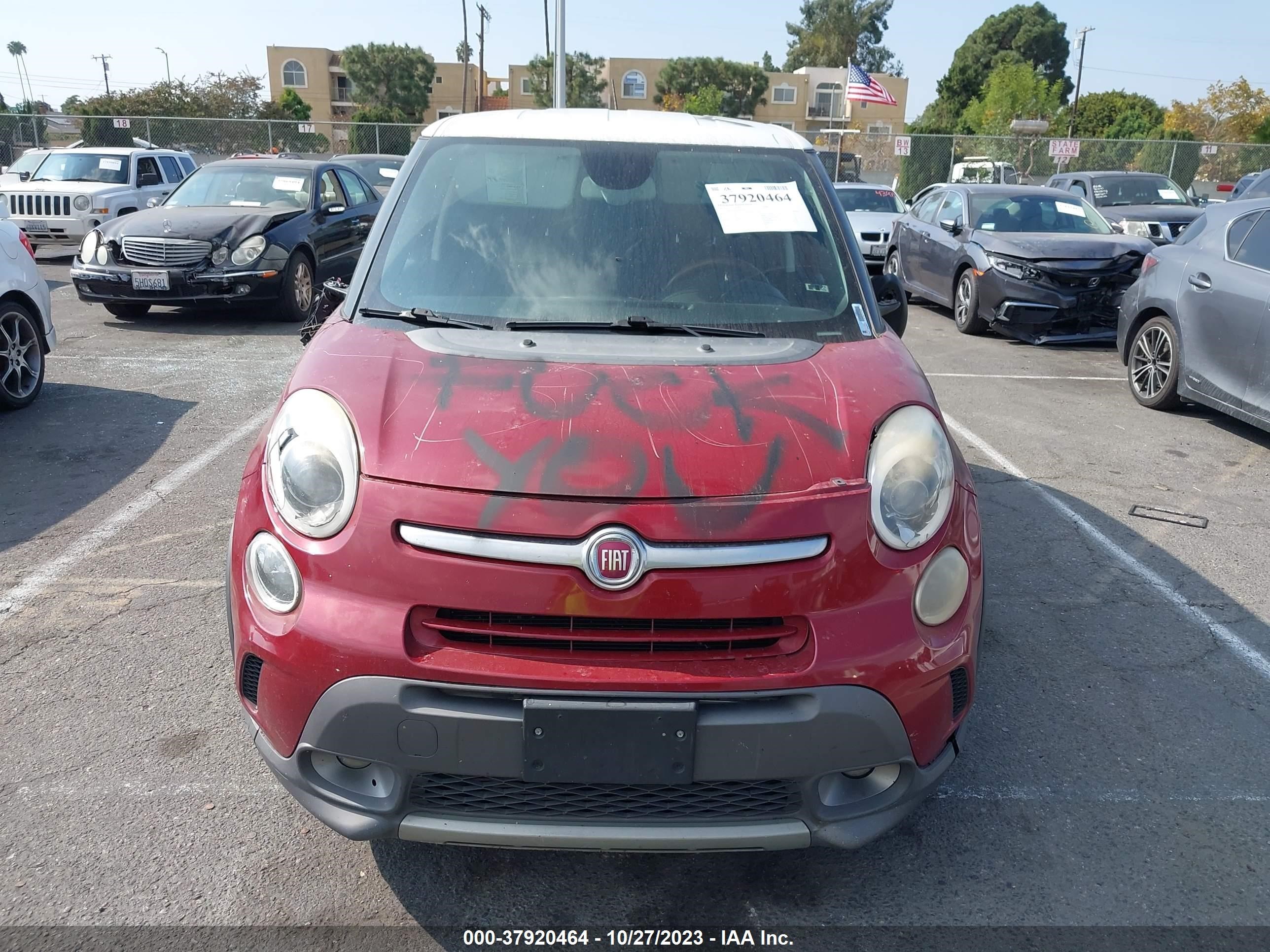 Photo 11 VIN: ZFBCFADH7FZ032727 - FIAT 500L 