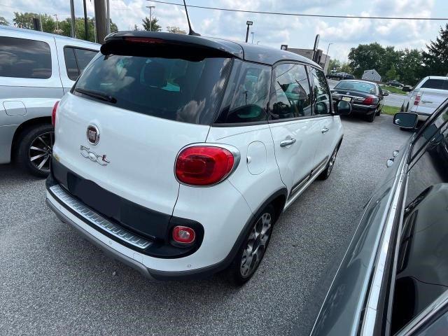 Photo 3 VIN: ZFBCFADH8EZ007074 - FIAT 500L TREKK 