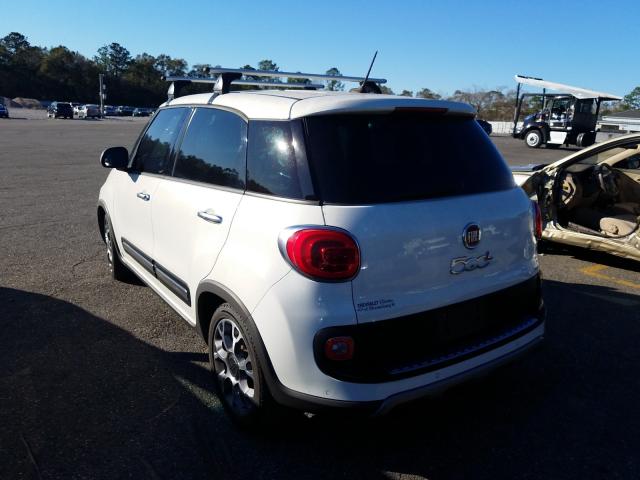 Photo 2 VIN: ZFBCFADH8EZ011996 - FIAT 500L 