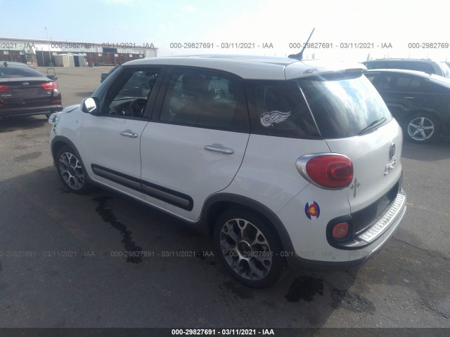 Photo 2 VIN: ZFBCFADH8EZ015871 - FIAT 500L 