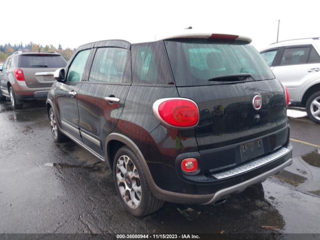 Photo 2 VIN: ZFBCFADH8EZ019077 - FIAT 500L 