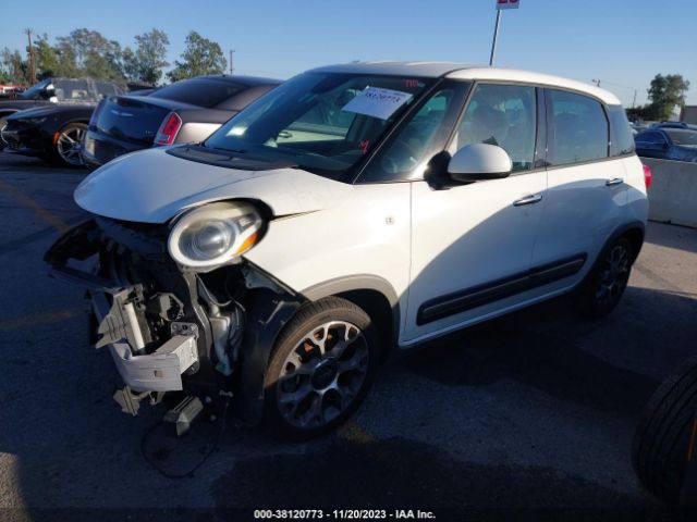 Photo 1 VIN: ZFBCFADH9EZ011795 - FIAT 500L 