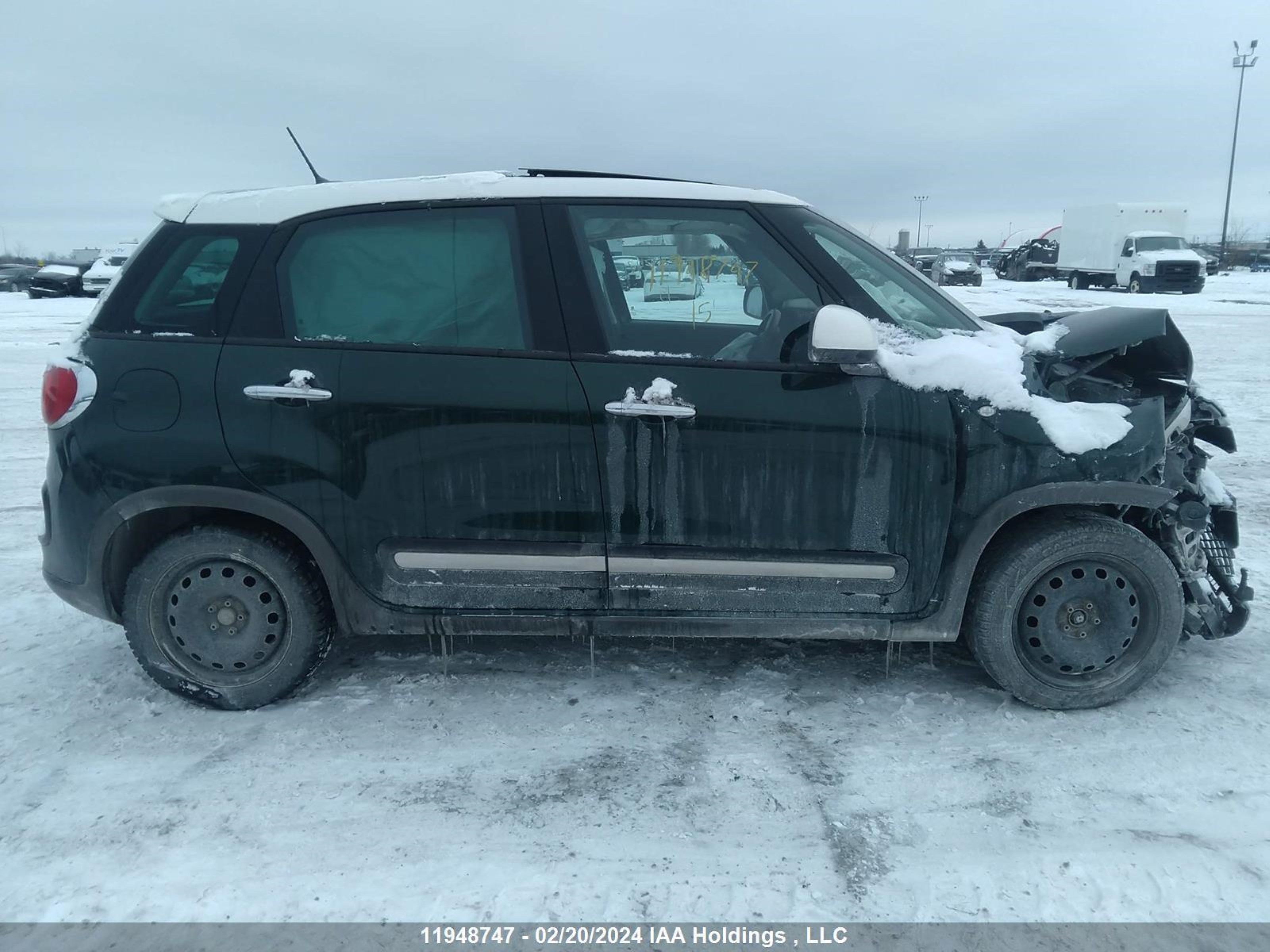 Photo 12 VIN: ZFBCFADH9FZ035631 - FIAT 500L 