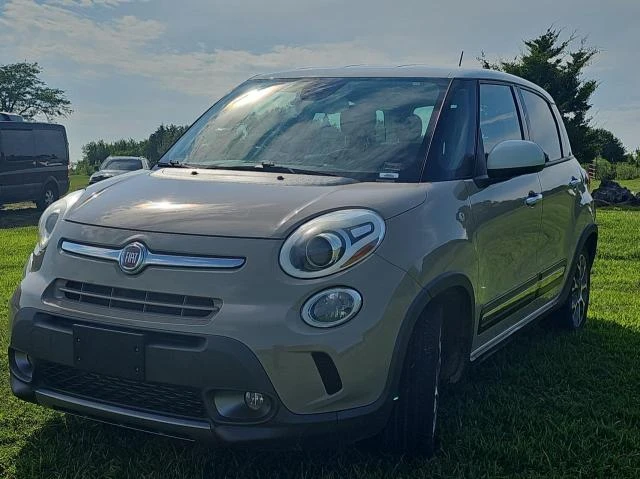 Photo 1 VIN: ZFBCFADHXFZ033693 - FIAT 500L TREKK 