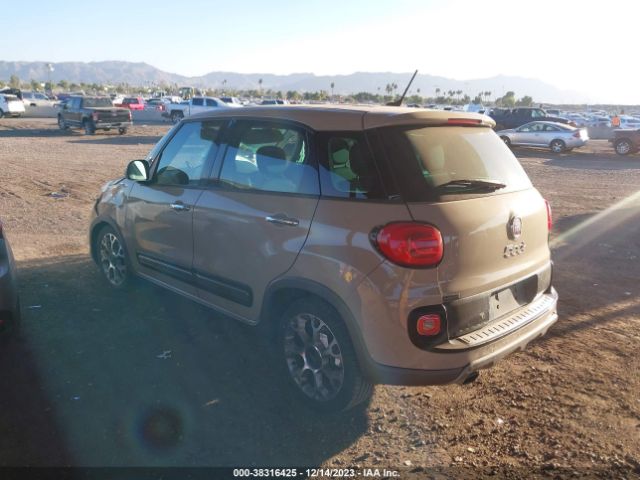 Photo 2 VIN: ZFBCFADHXFZ034441 - FIAT 500L 