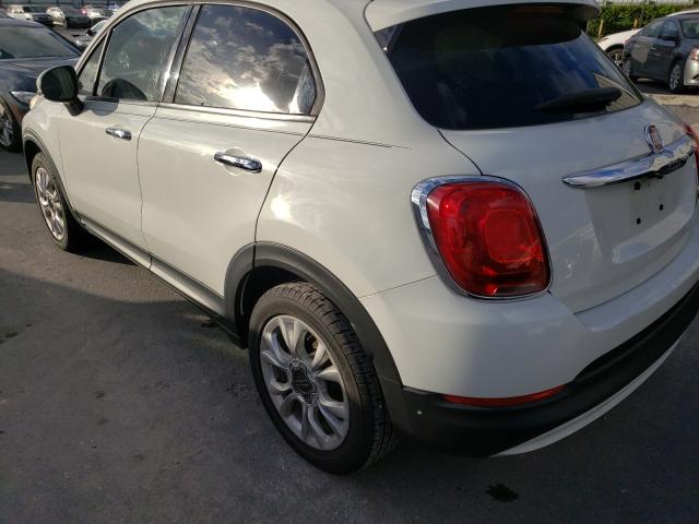 Photo 2 VIN: ZFBCFXBT0GP373829 - FIAT 500X 