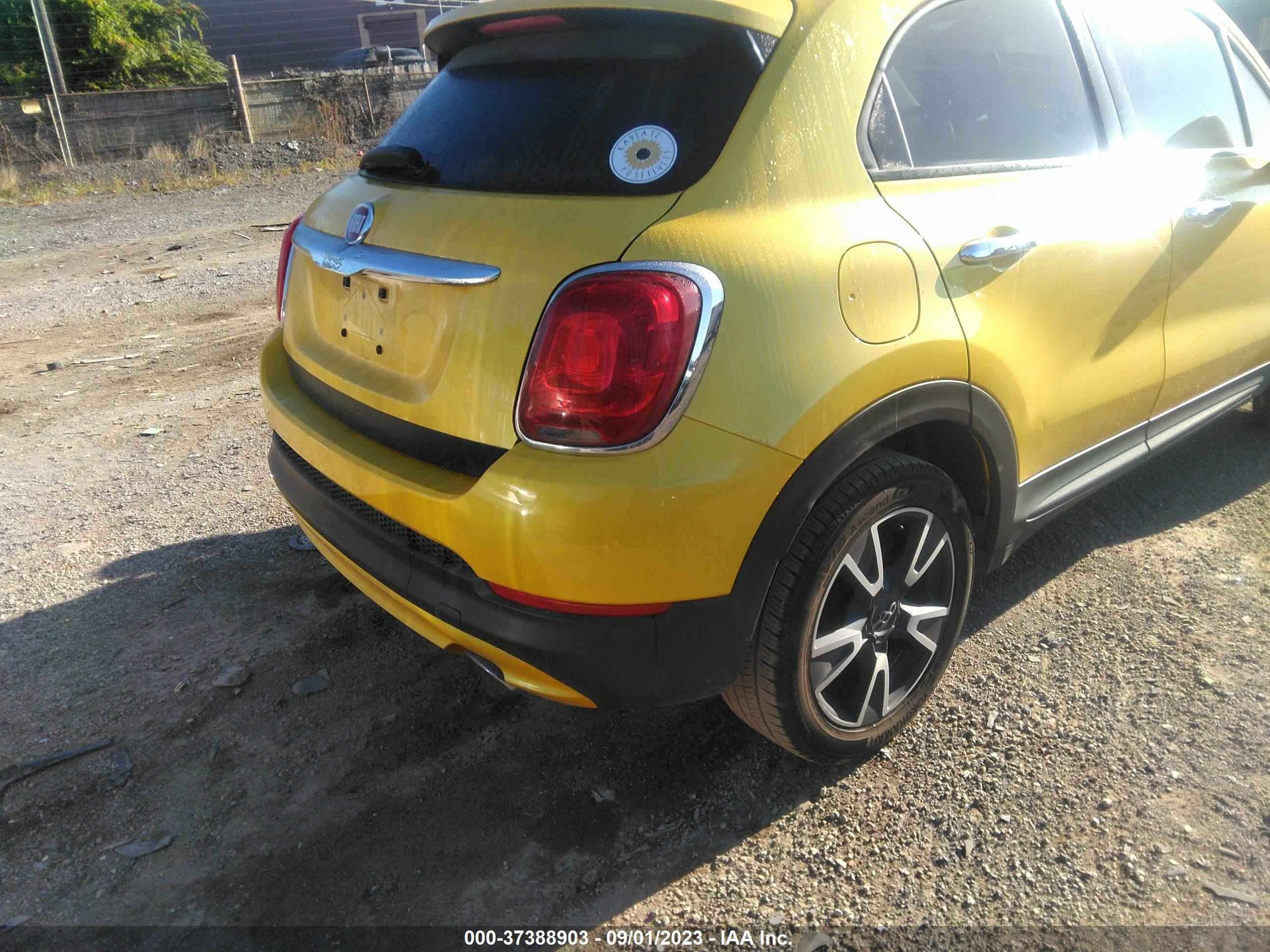 Photo 3 VIN: ZFBCFXBT1GP393460 - FIAT 500X 