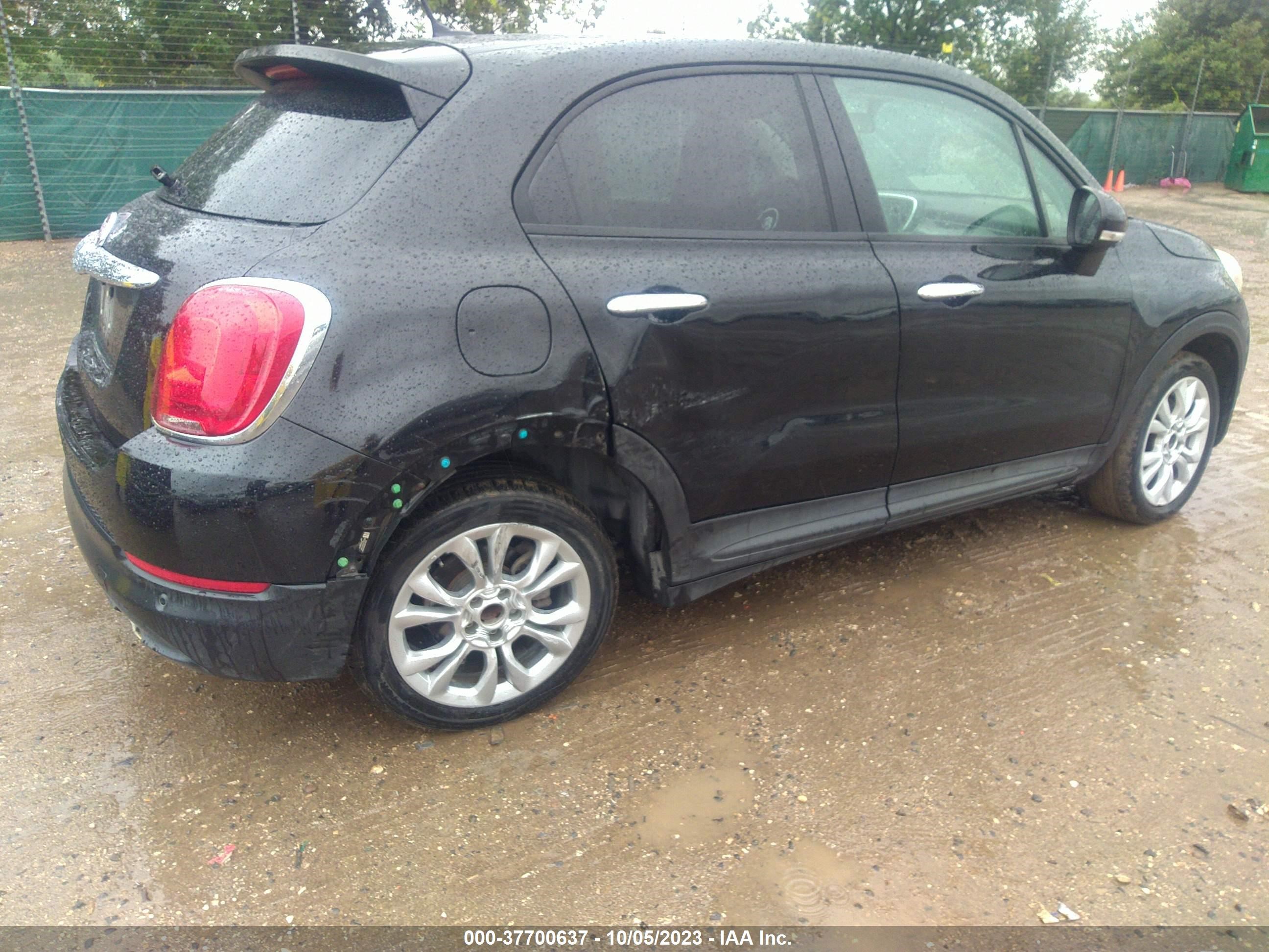 Photo 5 VIN: ZFBCFXBT2GP352559 - FIAT 500X 